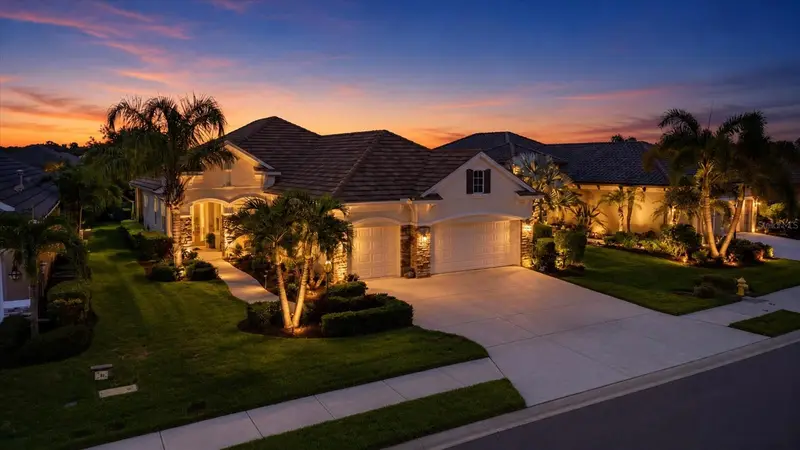 4209 Midnight Blue Run, FL