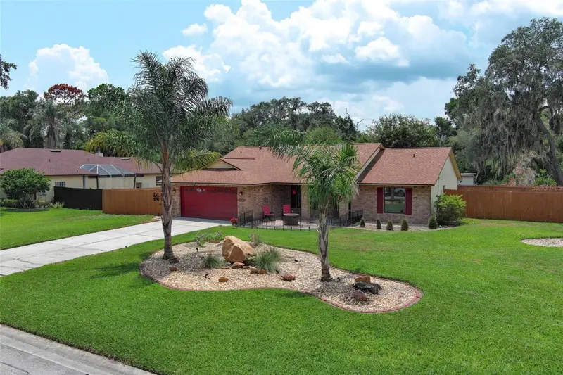 35049 Silver Oak Dr, FL