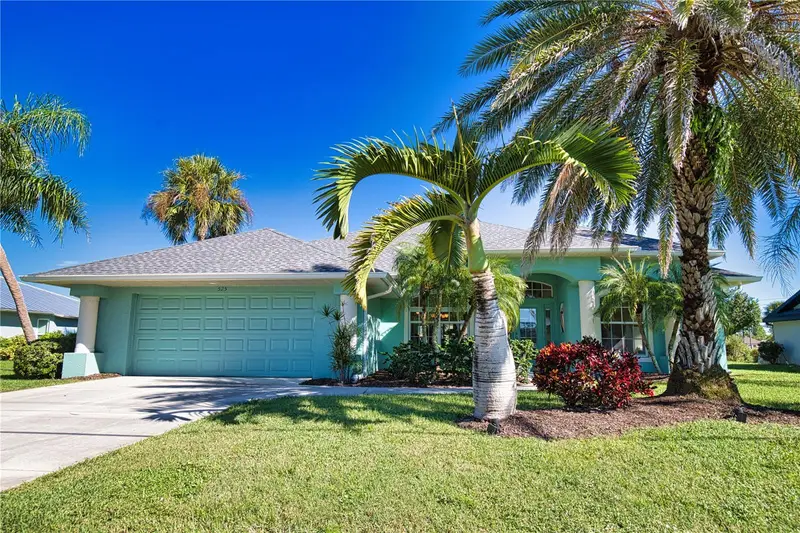 525 Rotonda Cir, FL