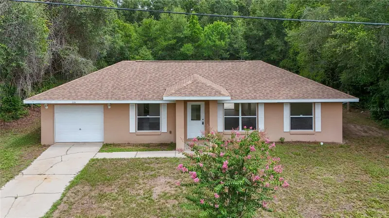 2210 Bluegrass St, FL