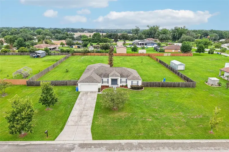 2206 Wooden Shoe Way, FL