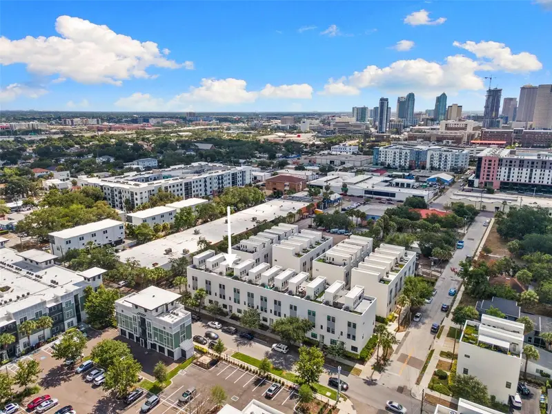 401 N Oregon Ave #9, FL