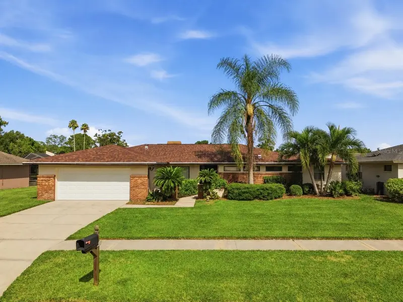 16116 W Course Dr, FL