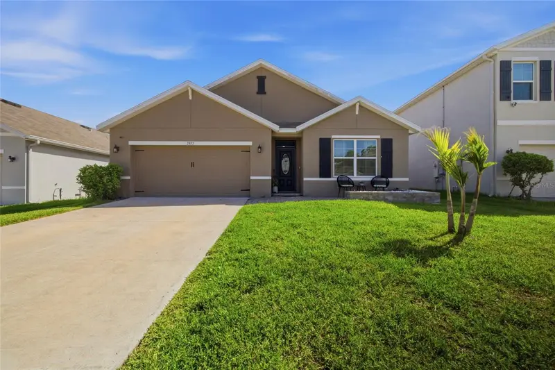 2927 Living Coral Dr, FL