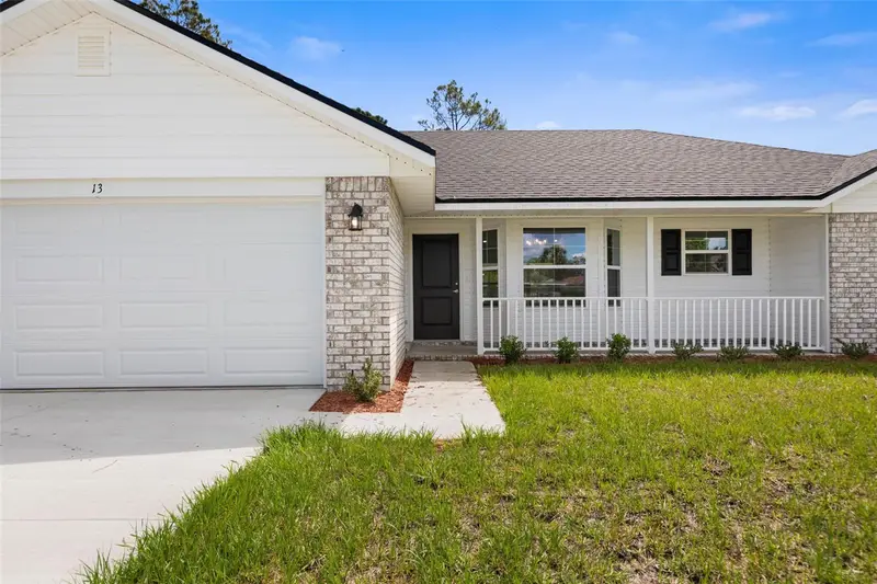 2 Ulmaceal Path, FL