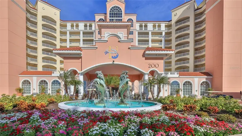 200 Ocean Crest Dr #524, FL