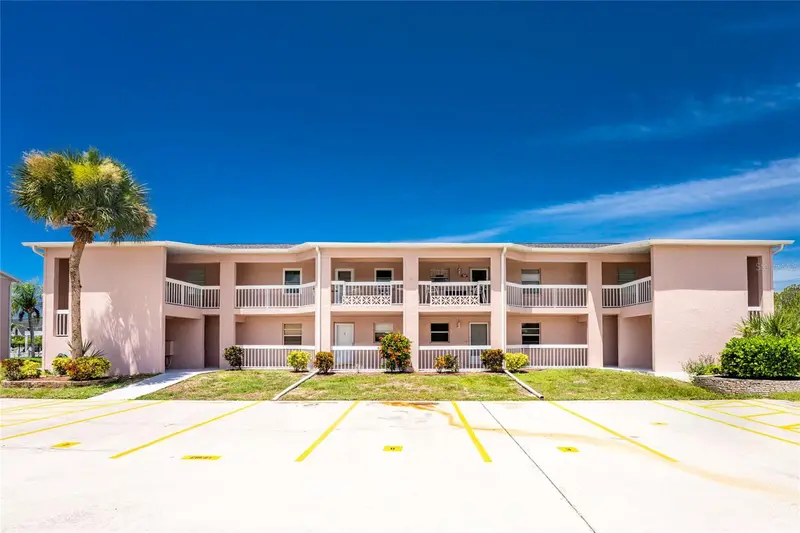 179 Boundary Blvd #3, FL