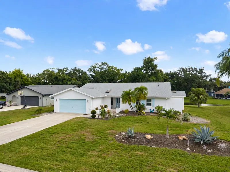5438 Dominica Cir, FL