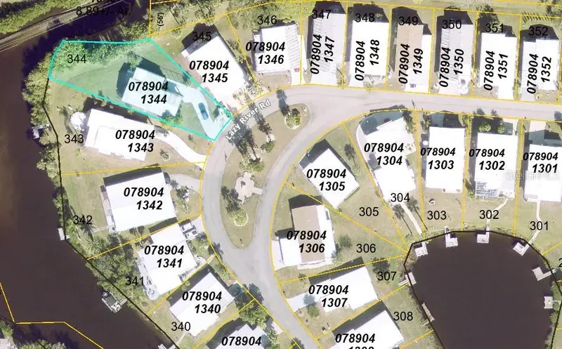 151 Lazy River Rd, FL