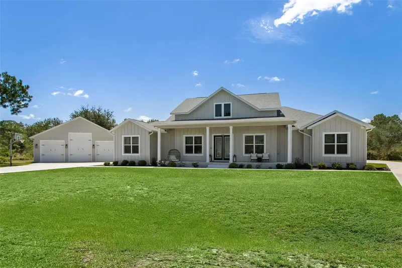 8408 Woodleaf Blvd, FL