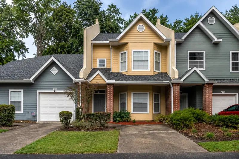 4946 Nw 1st Pl, FL