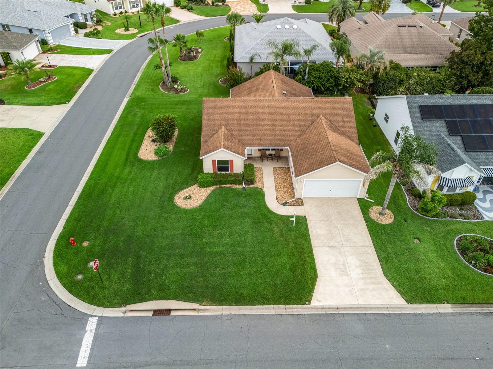 1502 Aquino Ln, FL