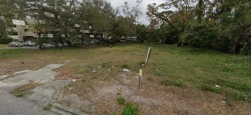 S Martin Luther King Jr Ave, FL