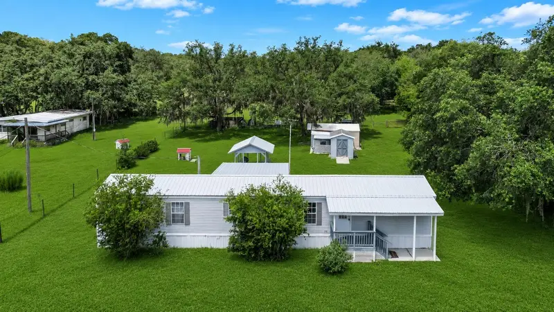 7438 Cr 663, FL