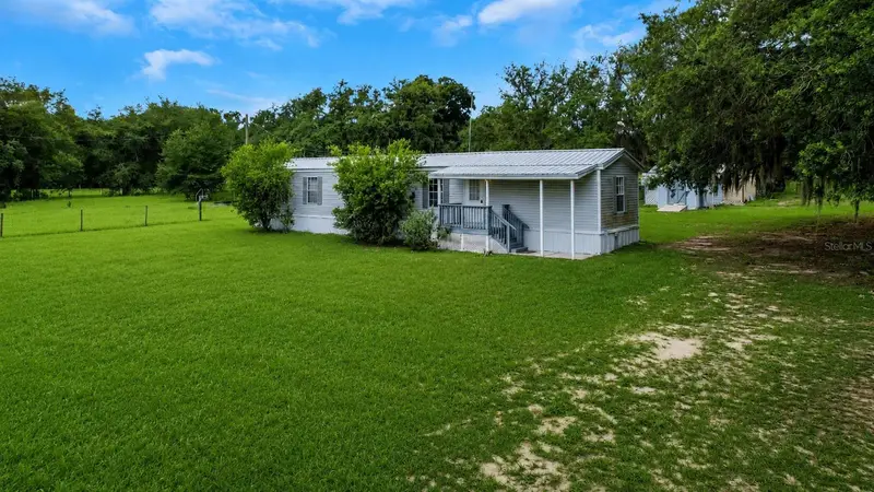 7438 Cr 663, FL