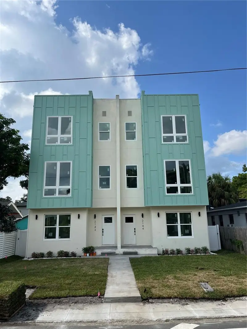 2142 5th Ave N, FL