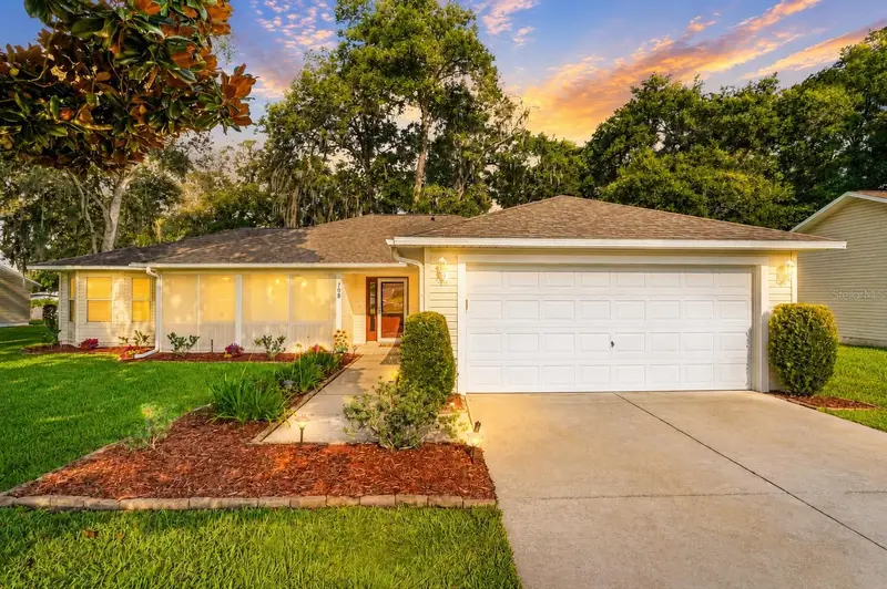 108 Cherry Blossom Ln, FL