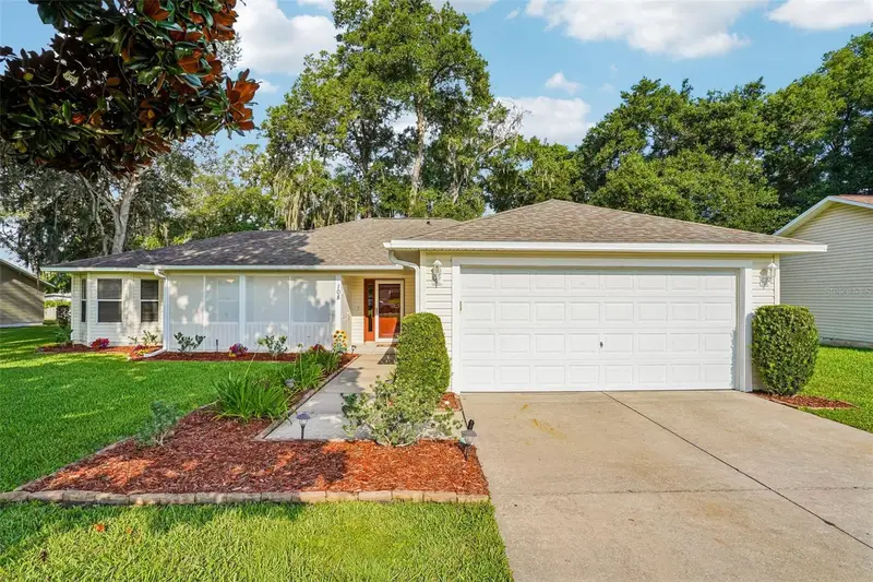 108 Cherry Blossom Ln, FL