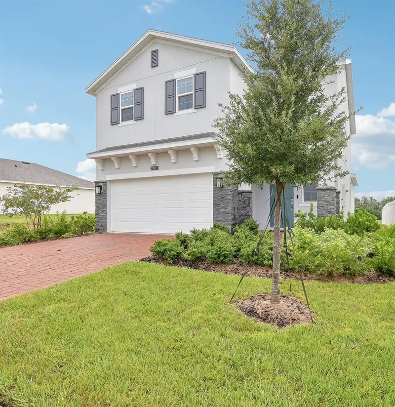27421 Black Kite Ave, FL