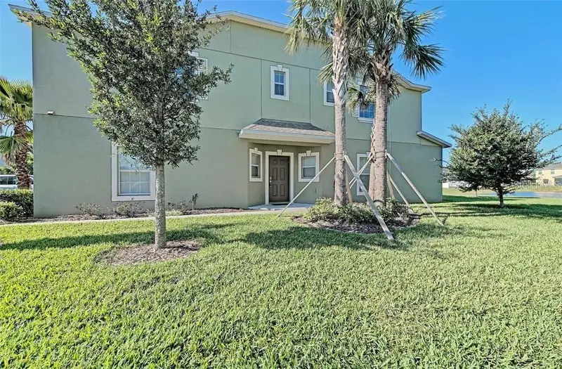 1432 Harbour Blue St, FL
