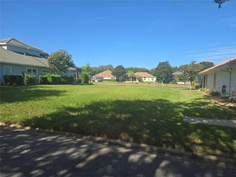 86 Front St, FL