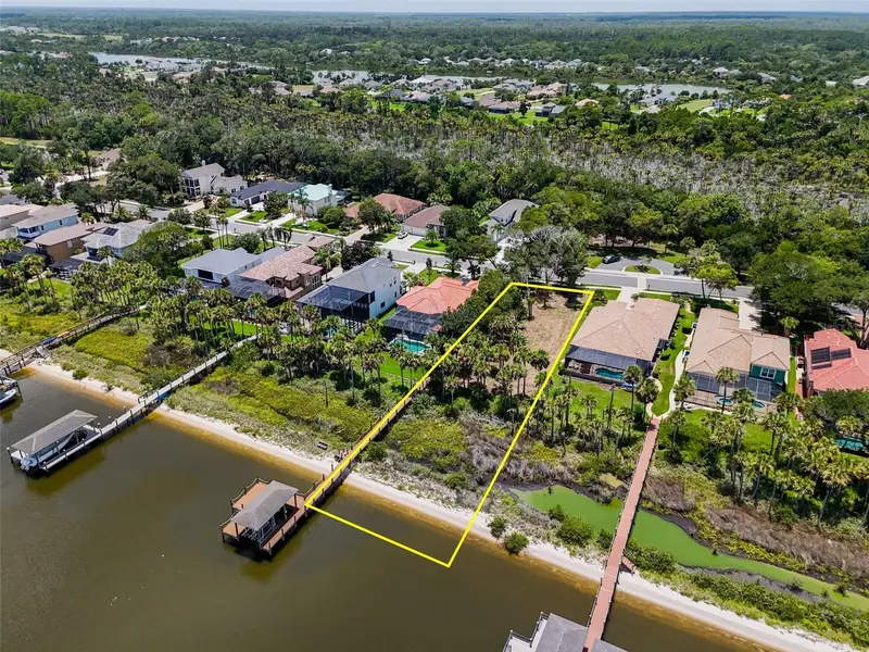 81 S Riverwalk Dr, FL