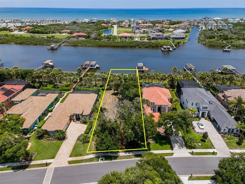 81 S Riverwalk Dr, FL