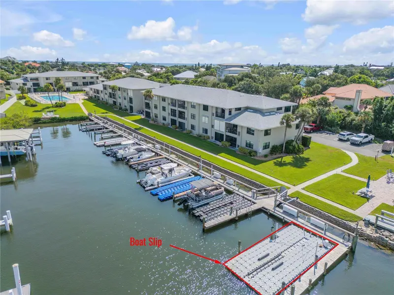 2100 N Peninsula Ave #305, FL