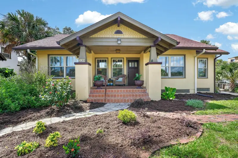 220 Riverview Blvd, FL
