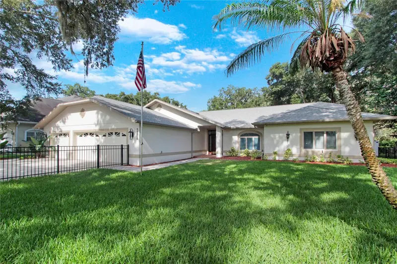 34205 Park Ln, FL