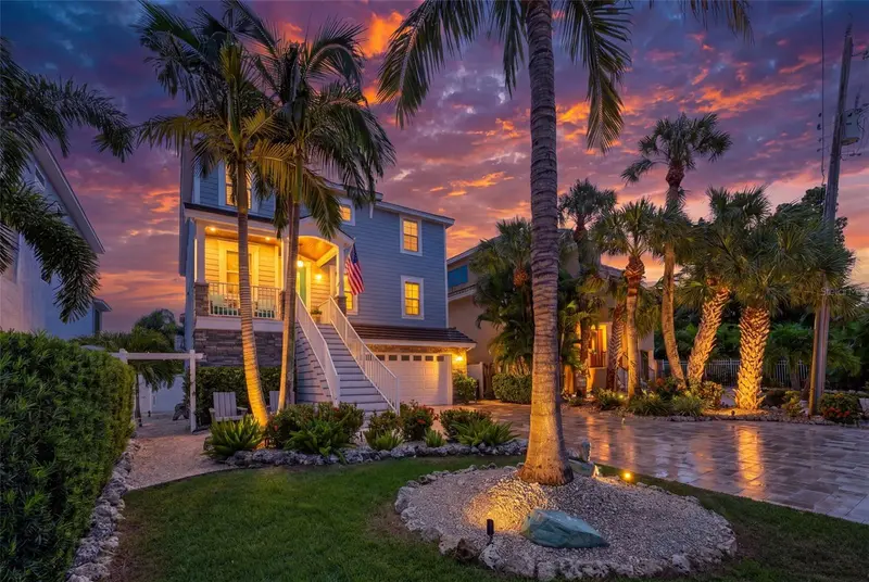 70 Island Cir, FL