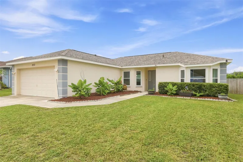 1233 Merrimack Dr, FL