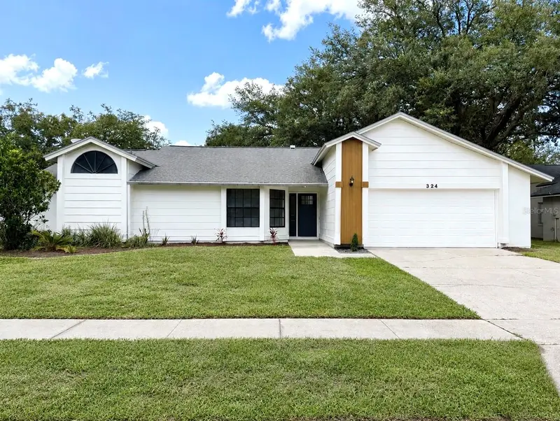 324 Ringwood Cir, FL