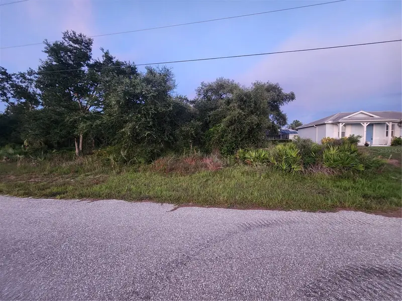 2164 Peasley St, FL
