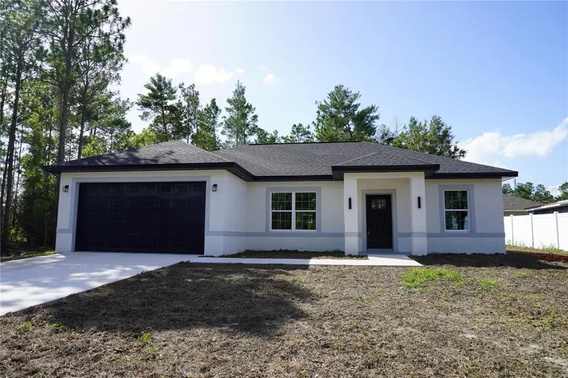 16 Hemlock Trl, FL