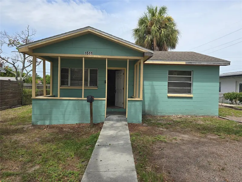 1511 27th St S, FL