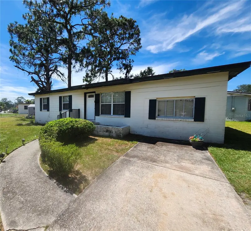 10538 Dove Ln, FL