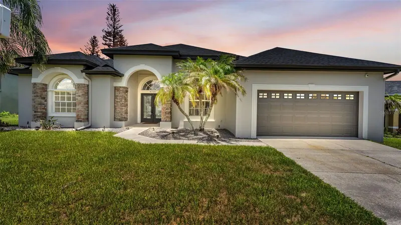 6714 Highlands Creek Loop, FL