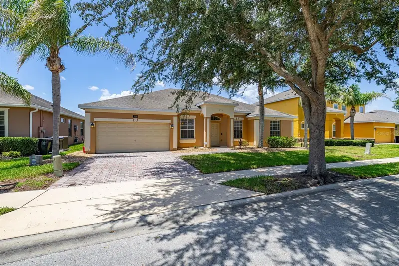 349 Yellow Snapdragon Dr, FL