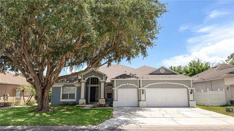 123 Golf Course Pkwy, FL