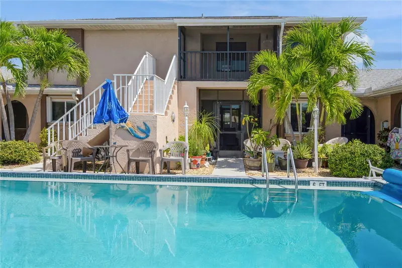 527 Cape Coral Pkwy W #4, FL