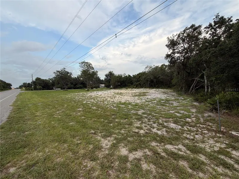 DeLand listing