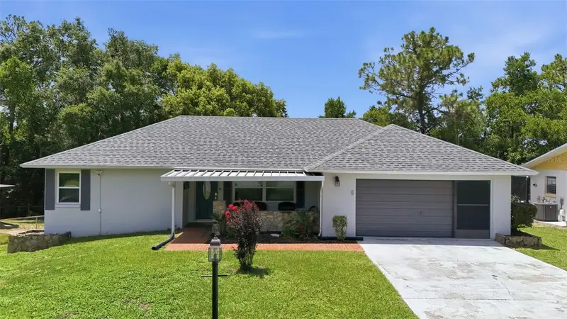 42 S J Kellner Blvd, FL