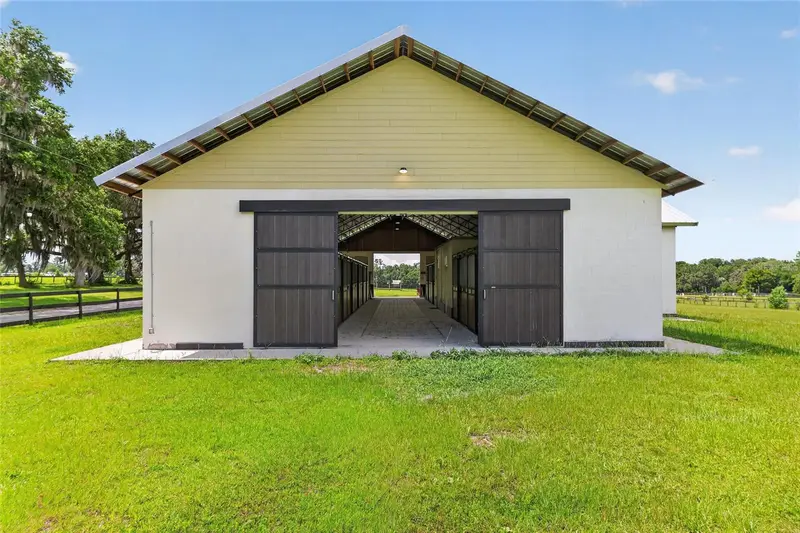 8544 Nw 160th Ave, FL