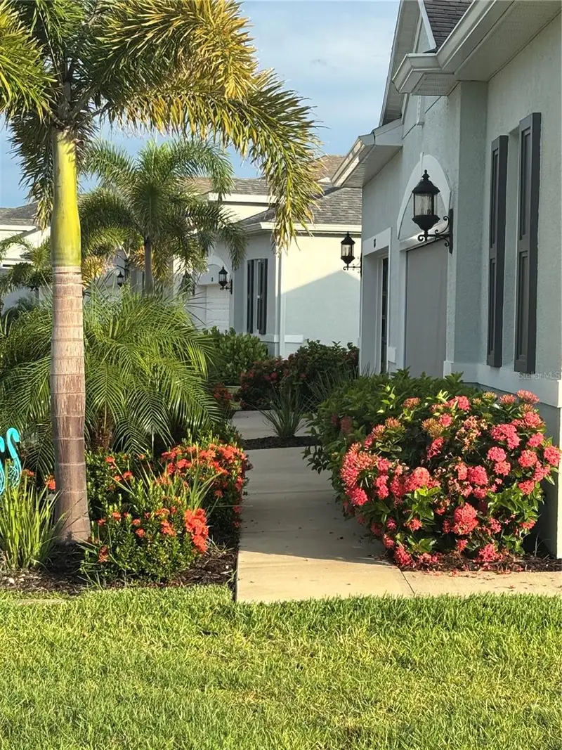 1867 Nottingham Trl, FL