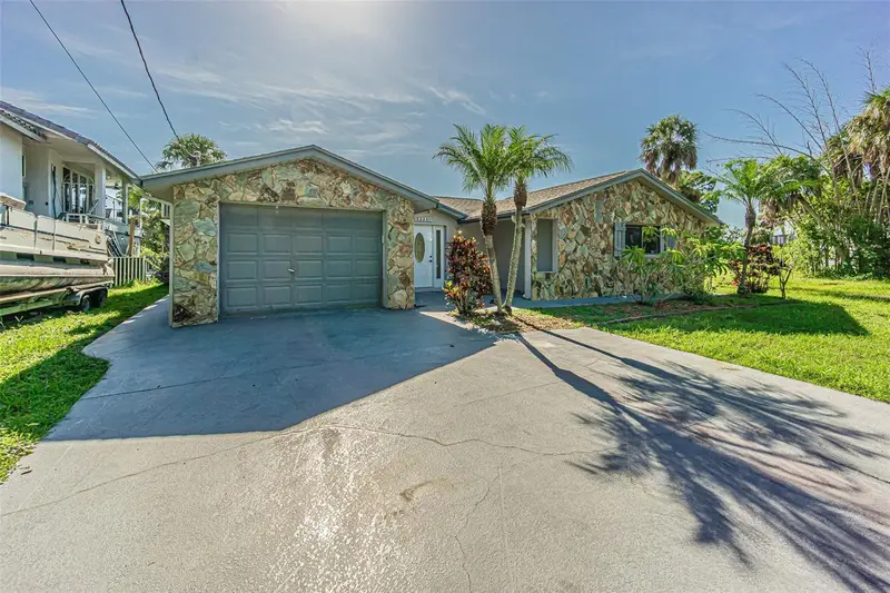 5254 Miller Bayou Dr, FL