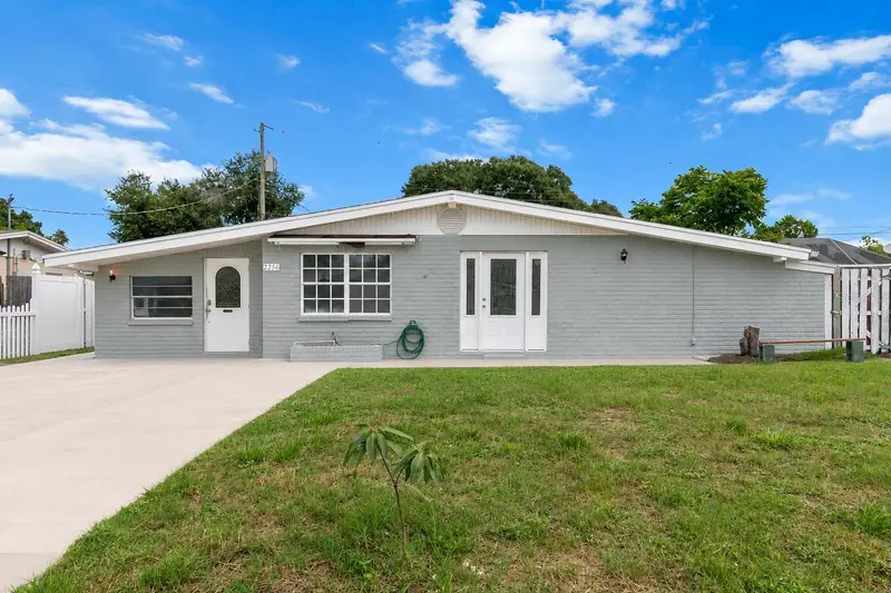 2256 Smather Cir S, FL