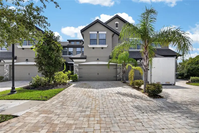 4752 Wandering Way, FL