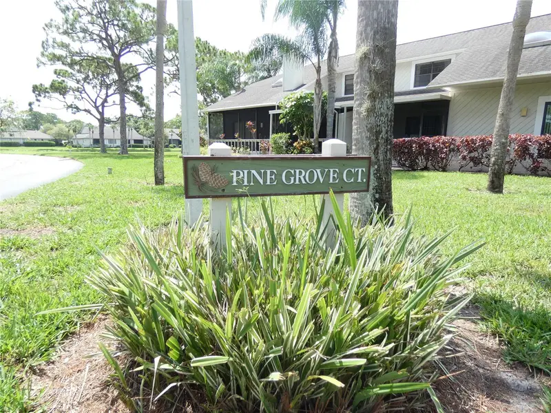 7917 Pinegrove Ct #1, FL