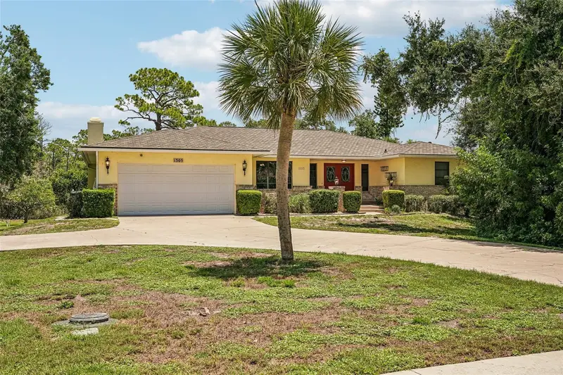 1305 Sorrento Woods Blvd, FL